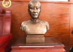 Tượng chân dung bằng đồng 50cm