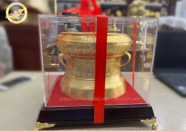 Trống đồng mạ vàng