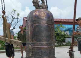 Đúc chuông đồng 1 tấn