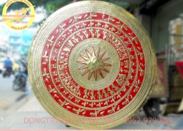 Lắp đặt mặt trống đồng 1,4 m hoàn thiện.