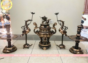 Bộ ngũ sự bằng đồng đỏ cao 60 cm.