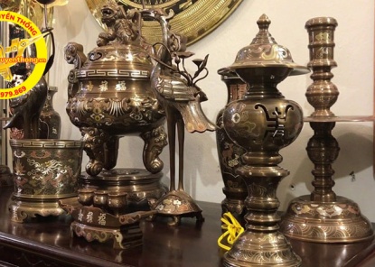 Đỉnh đồng dùng để làm gì? Cách sử dụng đỉnh đồng thờ cúng như thế nào?