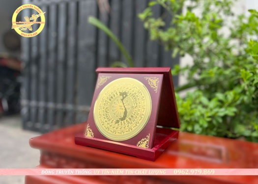 hộp đĩa mặt trống đồng