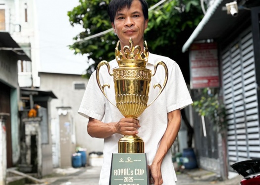 Đúc cúp gol bằng đồng theo yêu cầu