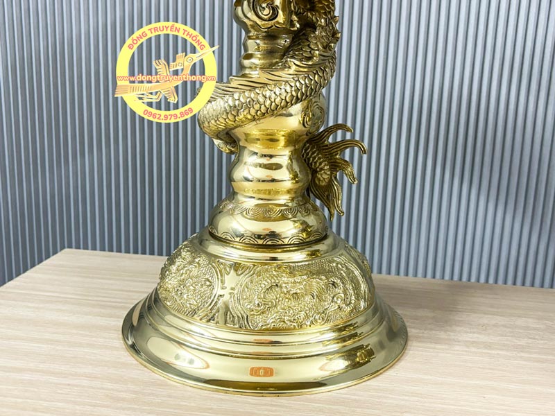cặp chân nến 4D cao cấp