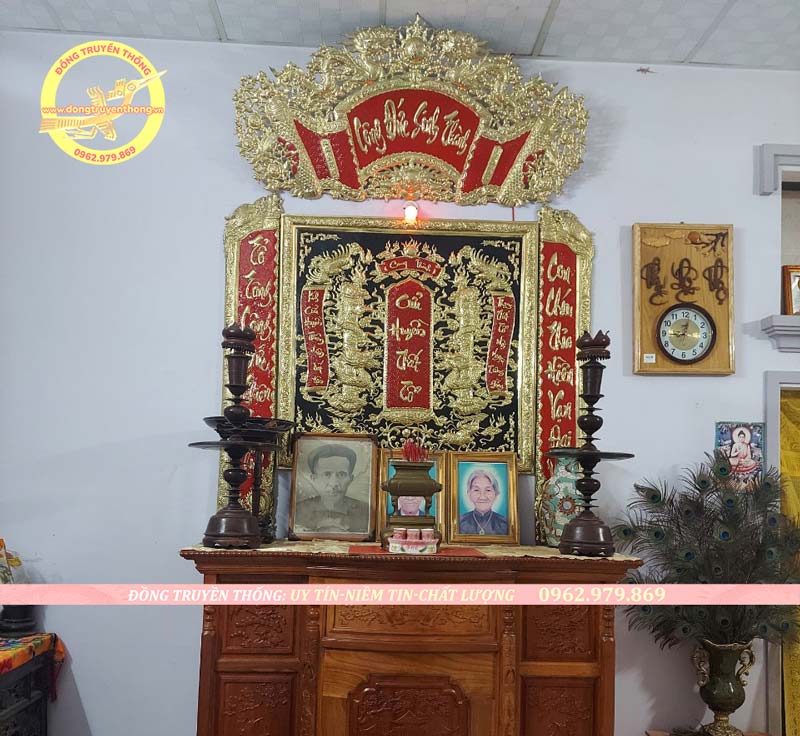 Bộ tranh thờ bằng đồng cửu huyền thất tổ