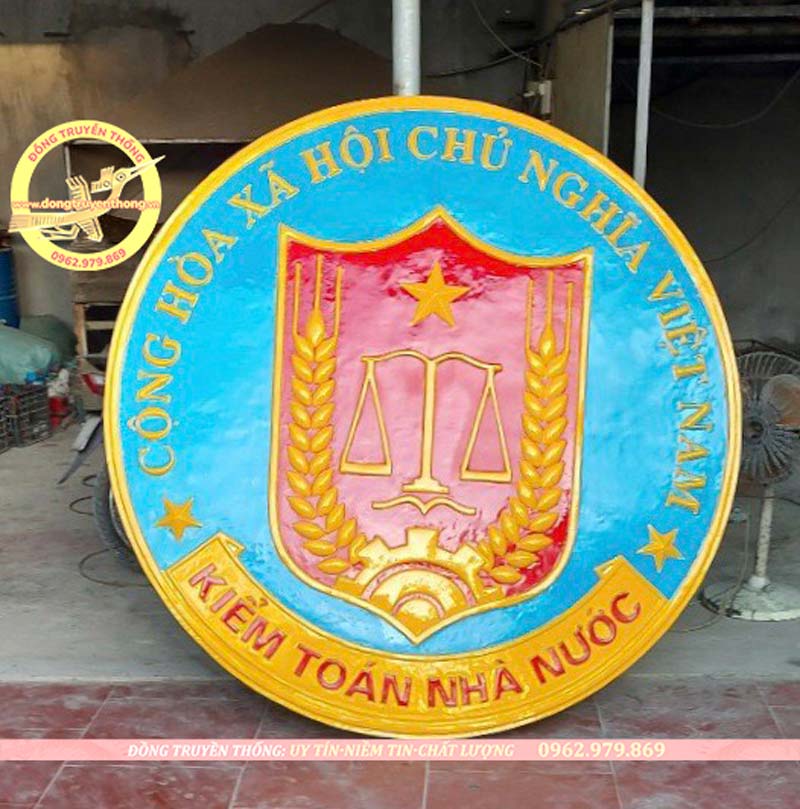 logo kiểm toán nhà nước bằng đồng