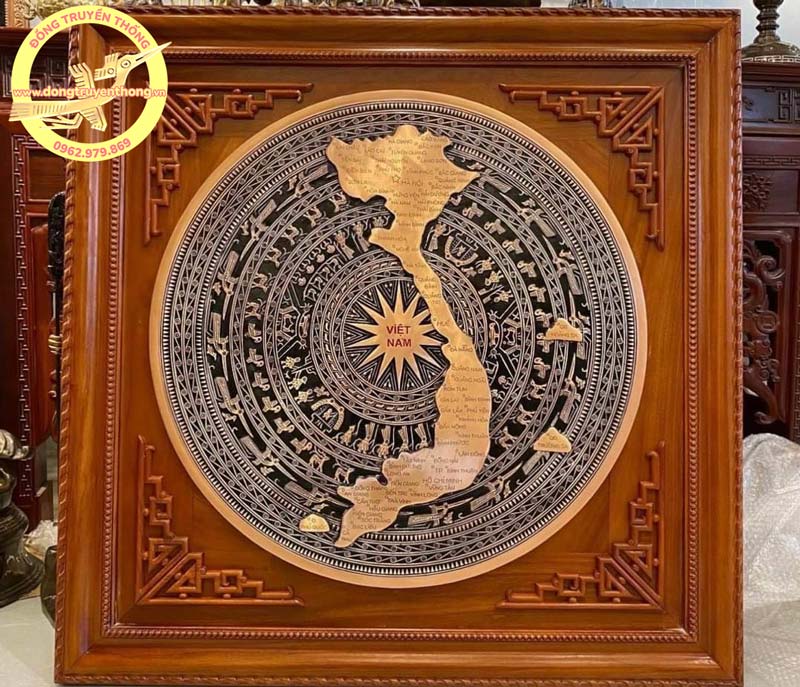 Tranh mặt trống đồng đúc