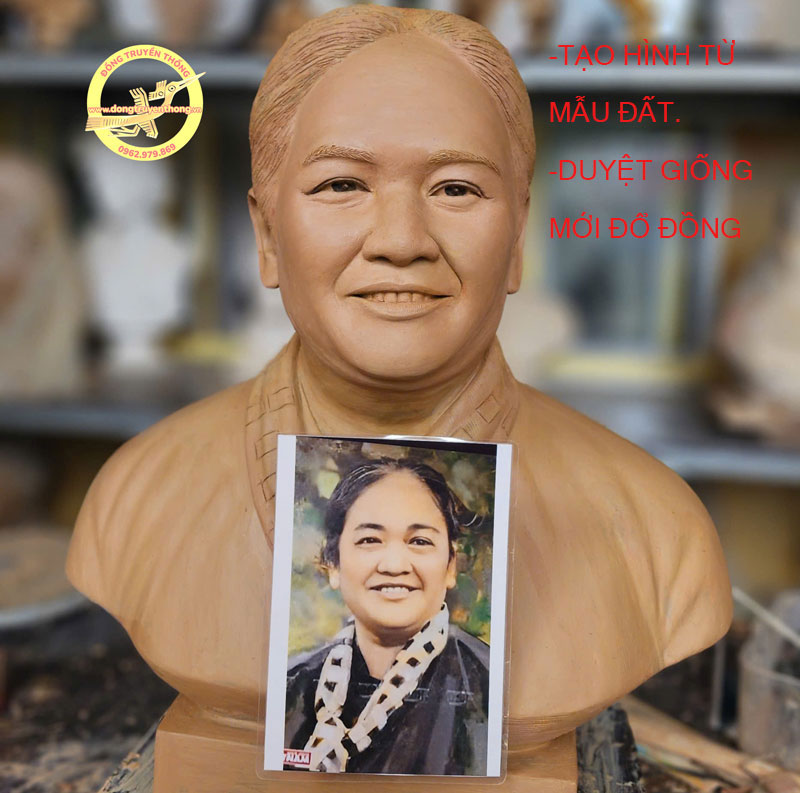 Đúc tượng đồng nguyễn thị định mẫu tượng nguyễn thị định bằng đất được duyệt